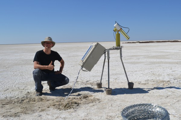 Cimel sun photometer on the Etosha Pan, Namibia. © Sebastian Engelstaedter