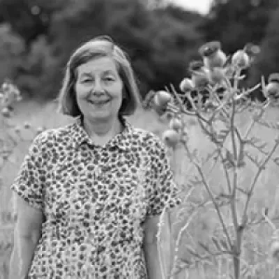 Dr Pam Berry